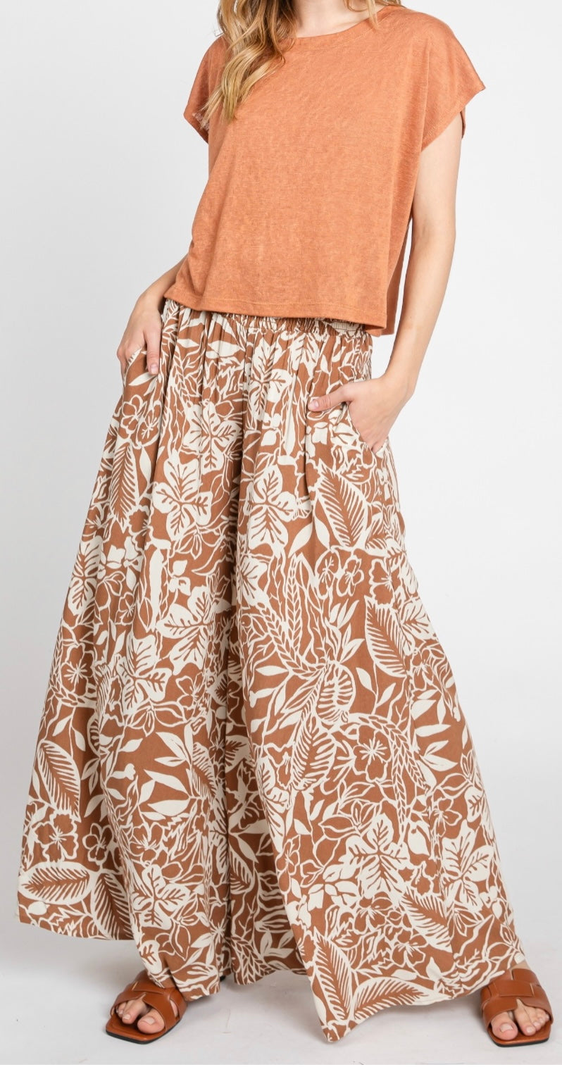 KAHI Amber Floral Pants with Pockets