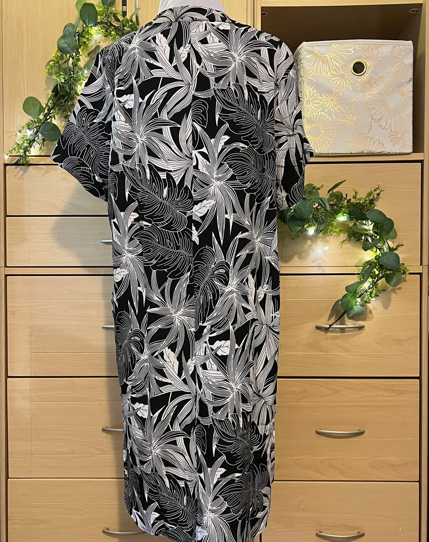 LUNA Tropical Dress